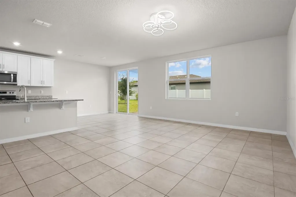 706 Alta Vista Court Davenport FL 33896