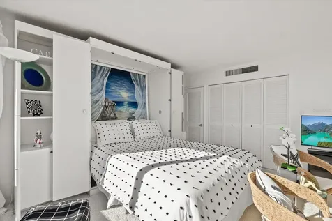 5400 Ocean Boulevard Sarasota FL 34242