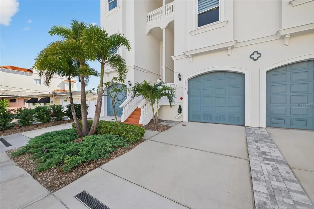 125 Brightwater Drive Clearwater Beach FL 33767