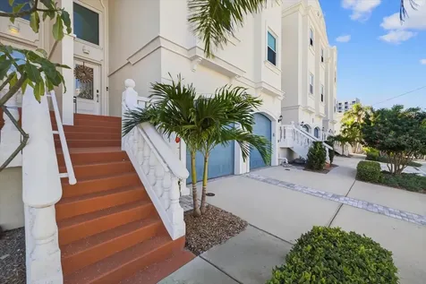 125 Brightwater Drive Clearwater Beach FL 33767