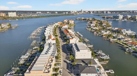 125 Brightwater Drive Clearwater Beach FL 33767