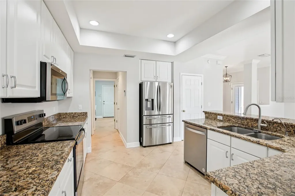270 Cleveland Avenue Largo FL 33770
