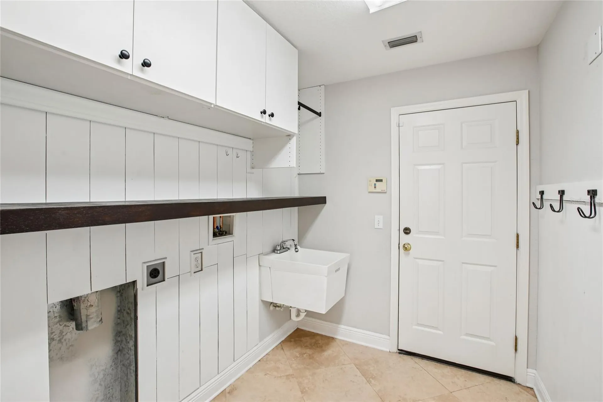 270 Cleveland Avenue Largo FL 33770