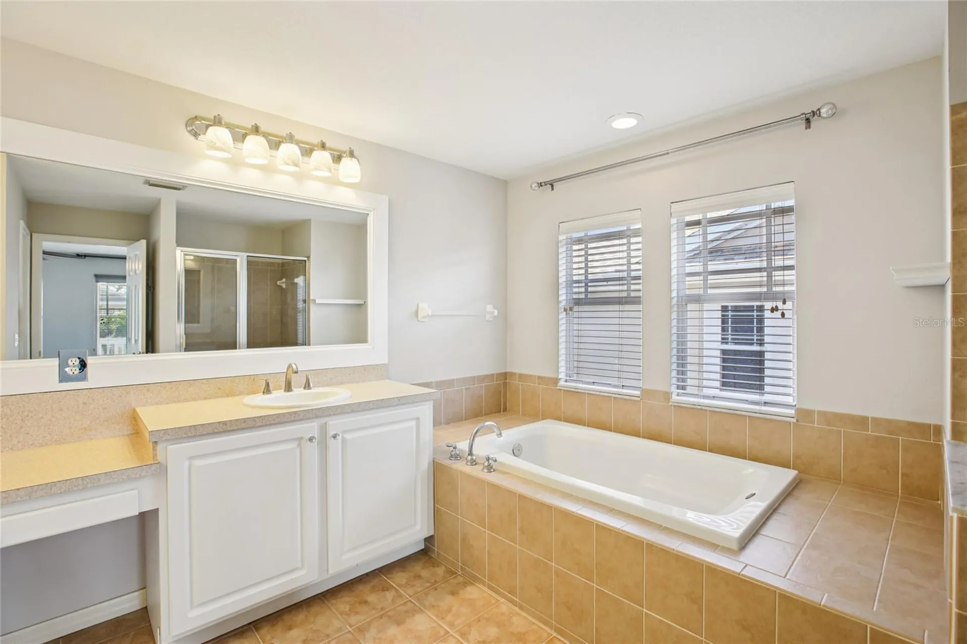 270 Cleveland Avenue Largo FL 33770