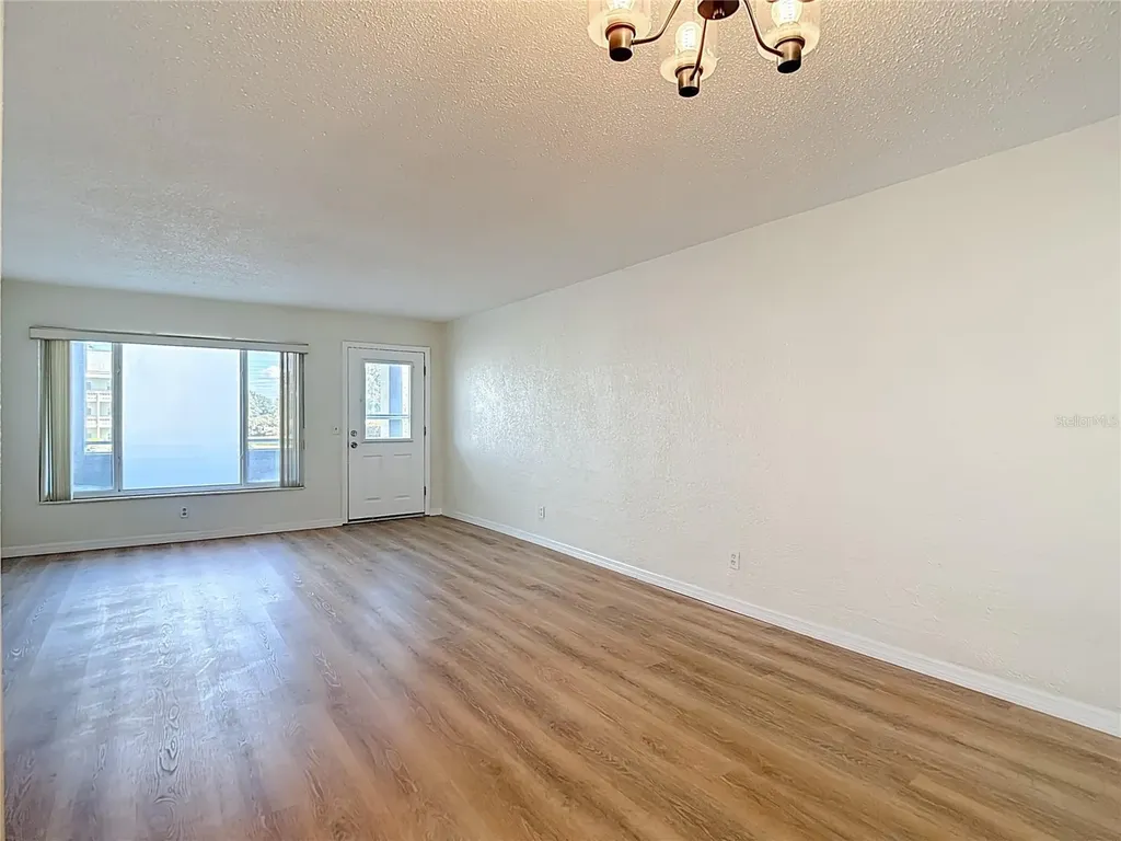 2461 Canadian Way Clearwater FL 33763
