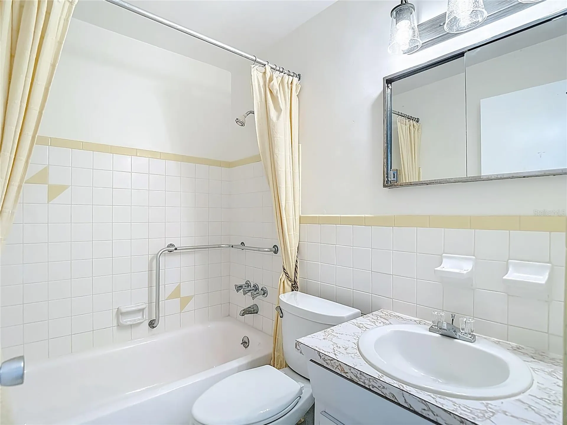2461 Canadian Way Clearwater FL 33763