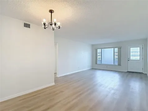 2461 Canadian Way Clearwater FL 33763