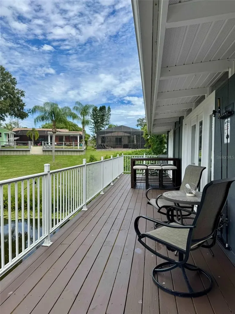 3012 Grand View Avenue Clearwater FL 33759