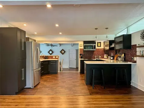3012 Grand View Avenue Clearwater FL 33759