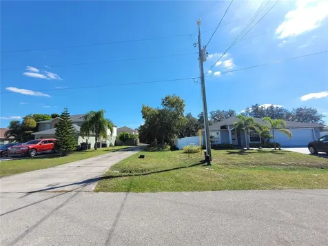1929 Manatee Drive Poinciana FL 34759