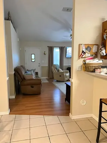 5925 SE 165th Court Ocklawaha FL 32179