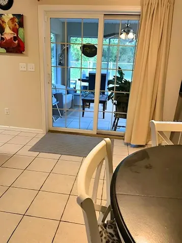 5925 SE 165th Court Ocklawaha FL 32179