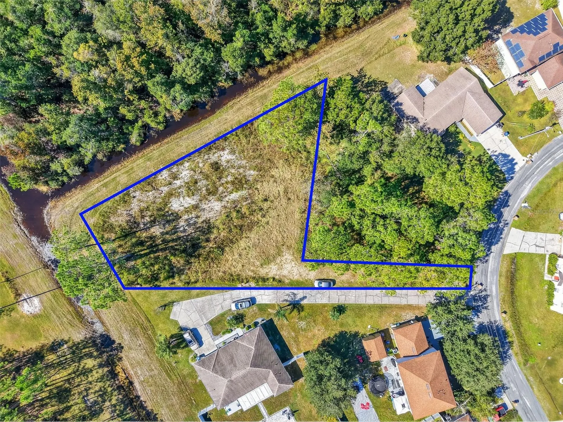 955 Cambridge Court Kissimmee FL 34758