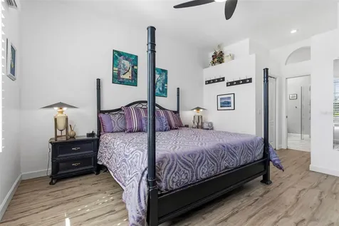 8705 Pebble Creek Lane Sarasota FL 34238