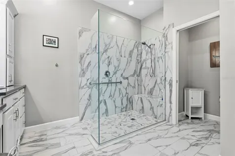 8705 Pebble Creek Lane Sarasota FL 34238
