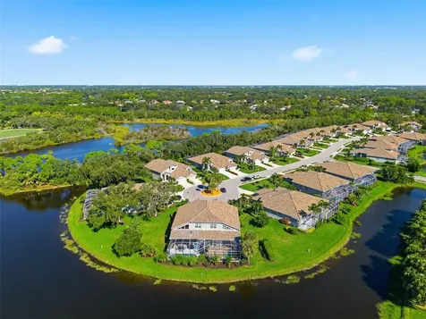 8705 Pebble Creek Lane Sarasota FL 34238