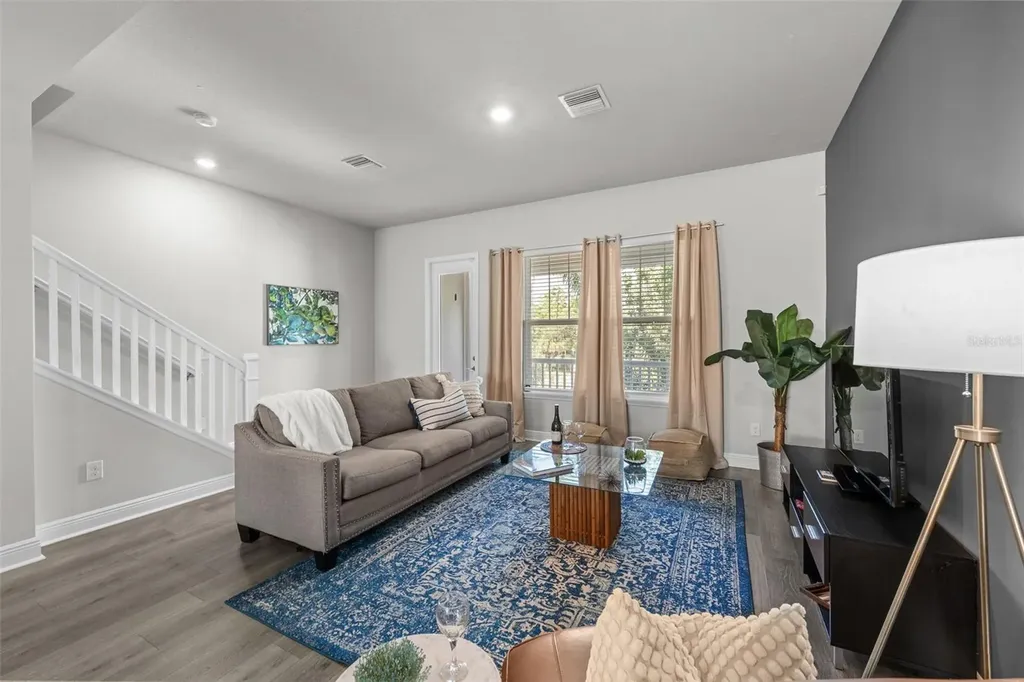 2602 W Cleveland Street Tampa FL 33609