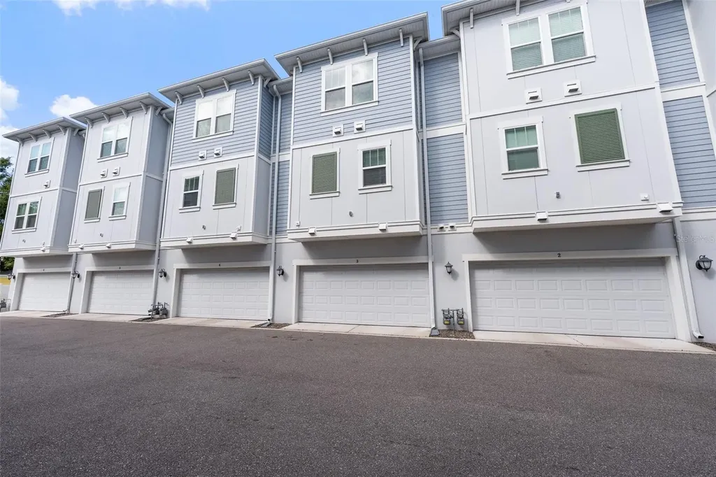 2602 W Cleveland Street Tampa FL 33609