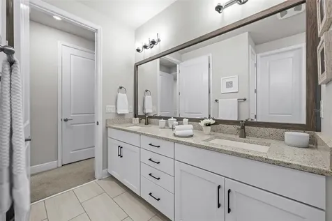 2602 W Cleveland Street Tampa FL 33609