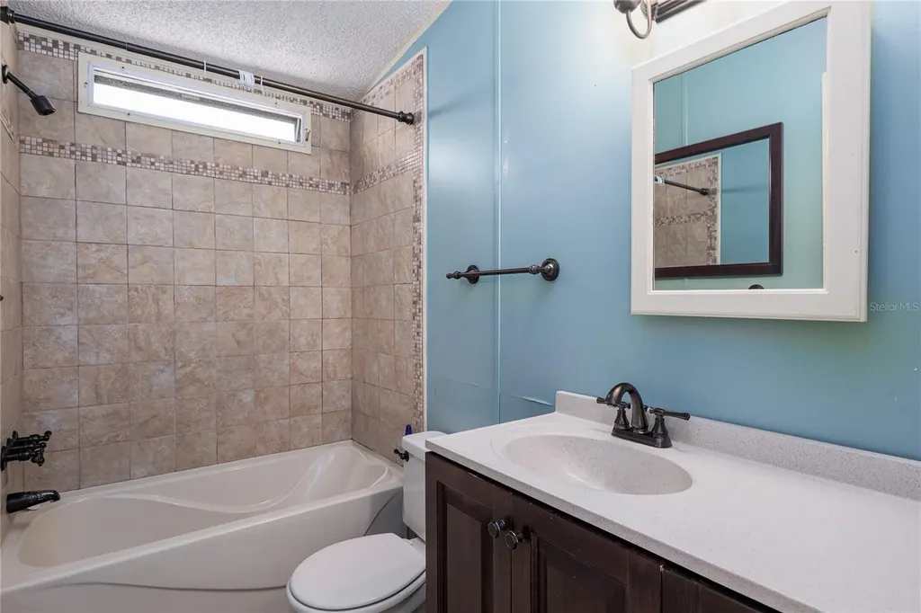 6710 36th Avenue E Palmetto FL 34221