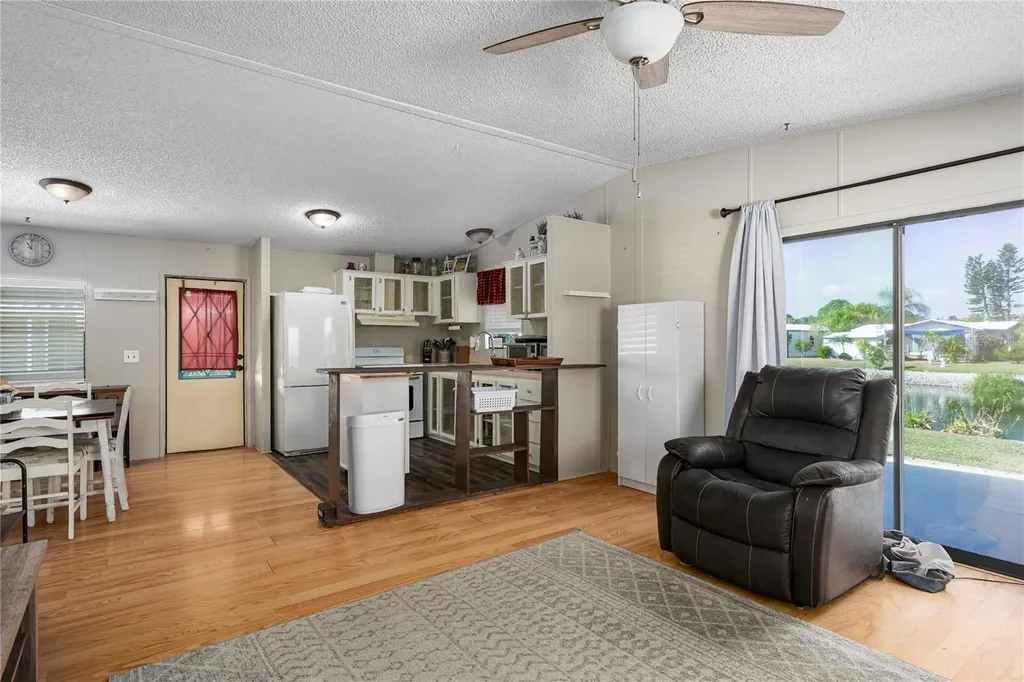 6710 36th Avenue E Palmetto FL 34221