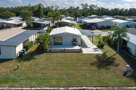 6710 36th Avenue E Palmetto FL 34221