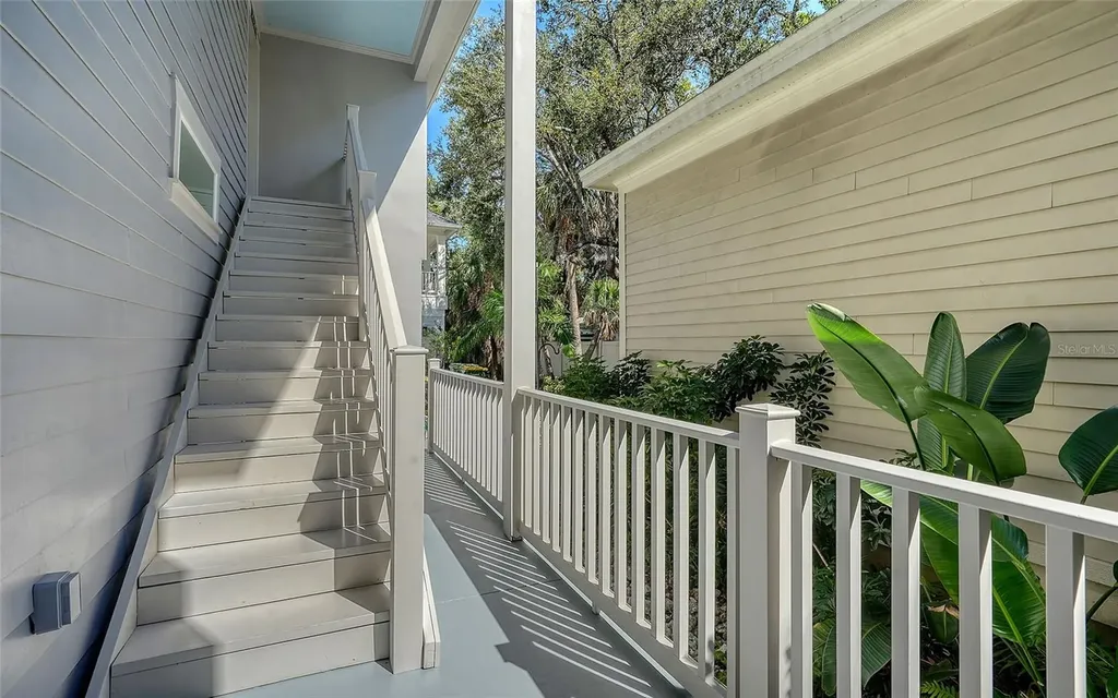 1775 Stapleton Street Sarasota FL 34239