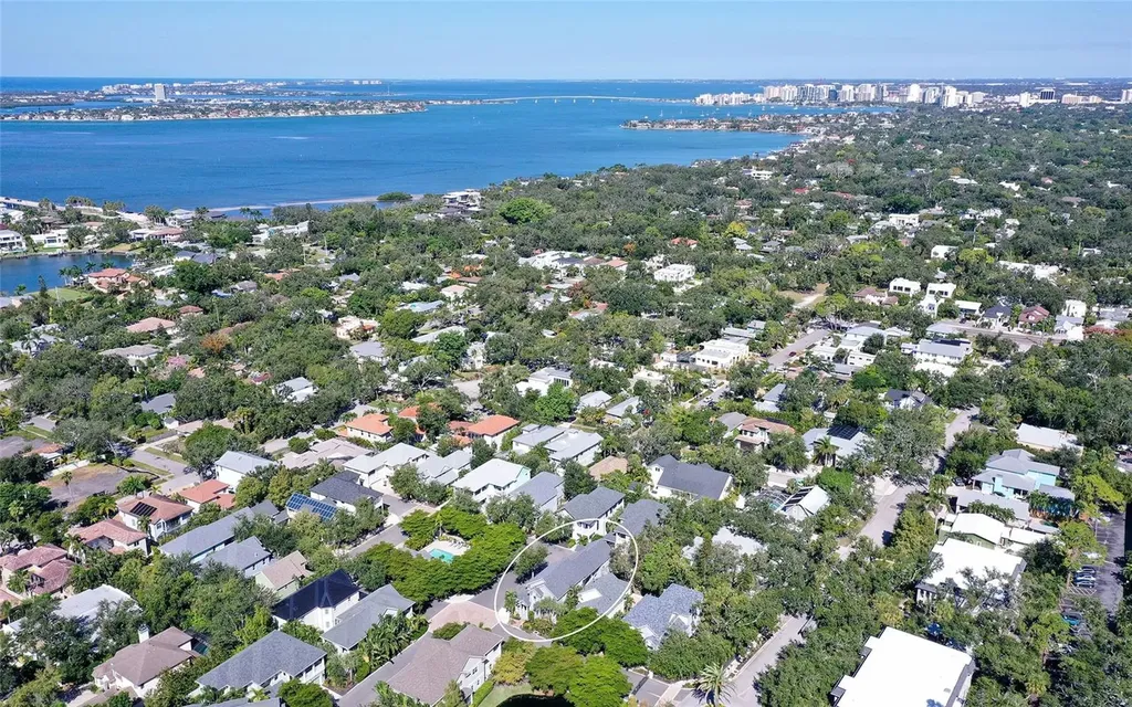 1775 Stapleton Street Sarasota FL 34239