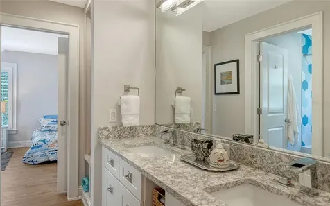1775 Stapleton Street Sarasota FL 34239