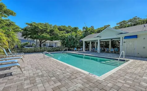 1775 Stapleton Street Sarasota FL 34239