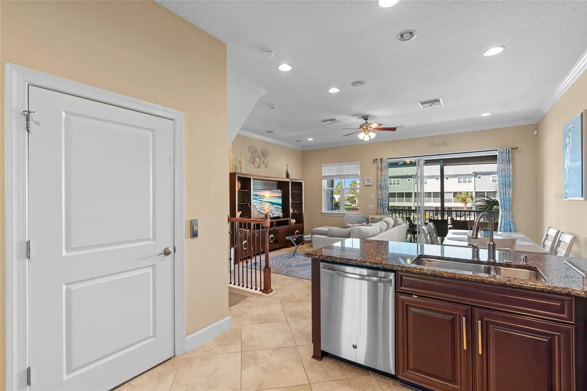 6043 Anchorage Way S St Petersburg FL 33712