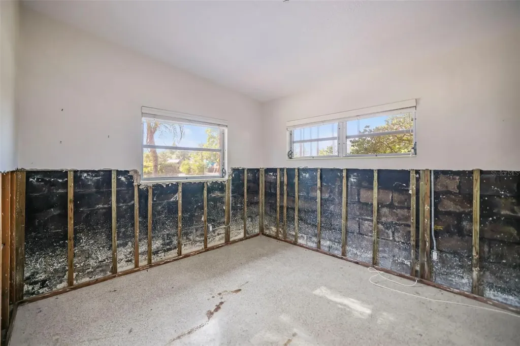 11921 Lagoon Lane Treasure Island FL 33706