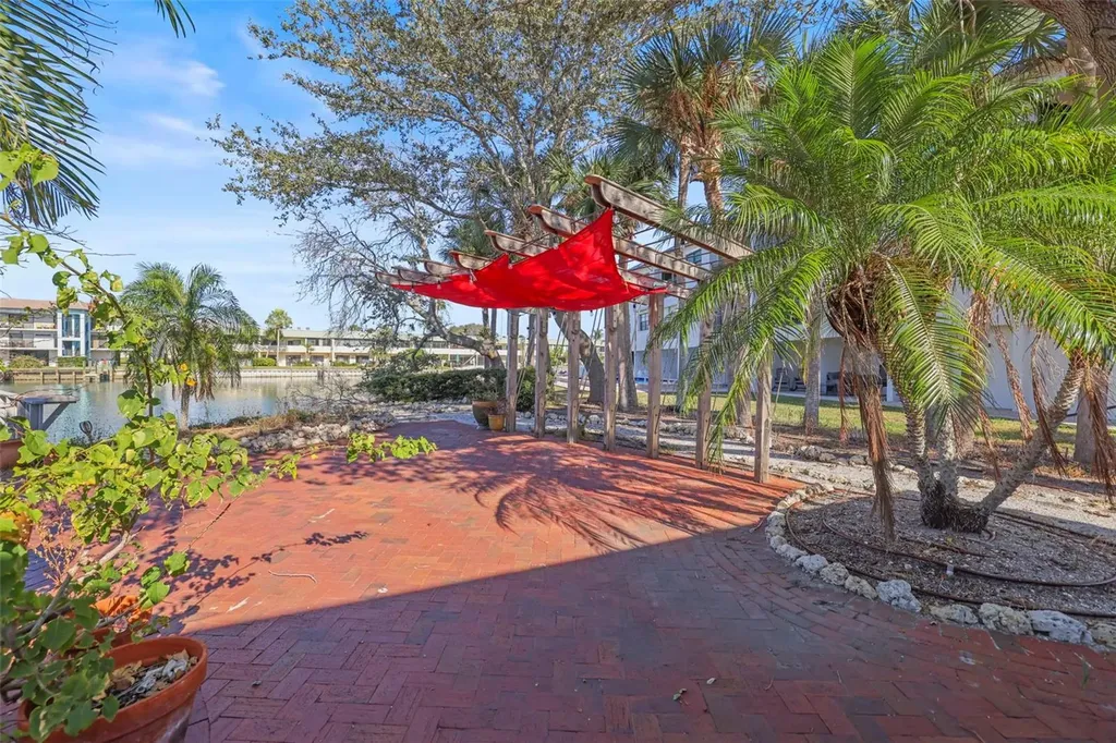 11921 Lagoon Lane Treasure Island FL 33706
