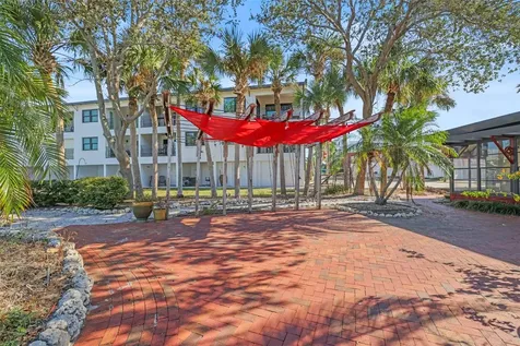 11921 Lagoon Lane Treasure Island FL 33706