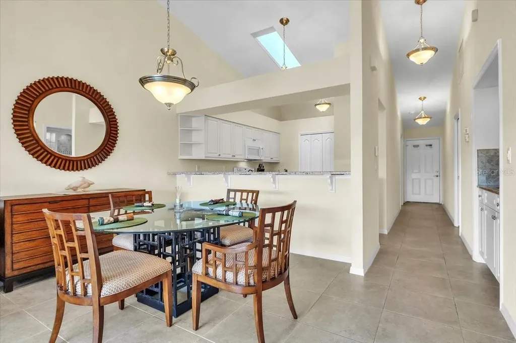 12221 SW Kingsway Circle Lake Suzy FL 34269
