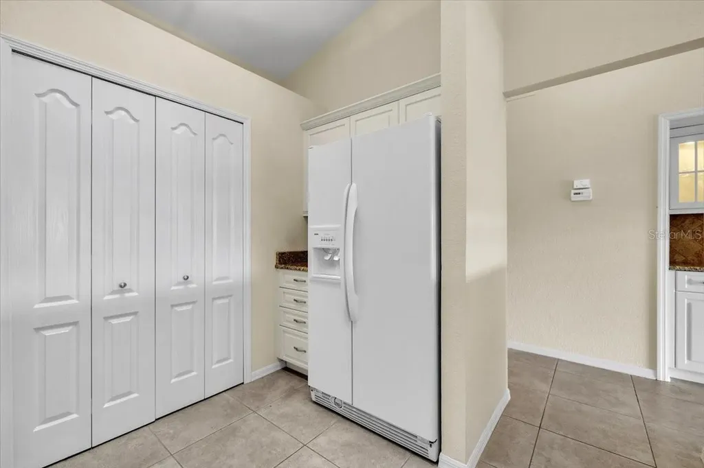 12221 SW Kingsway Circle Lake Suzy FL 34269