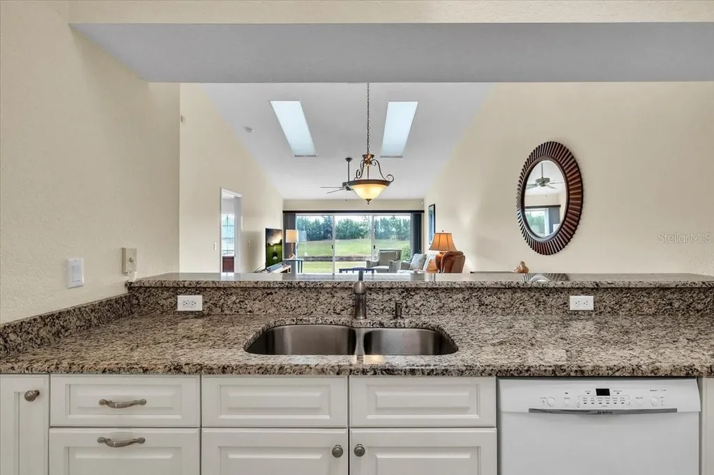 12221 SW Kingsway Circle Lake Suzy FL 34269