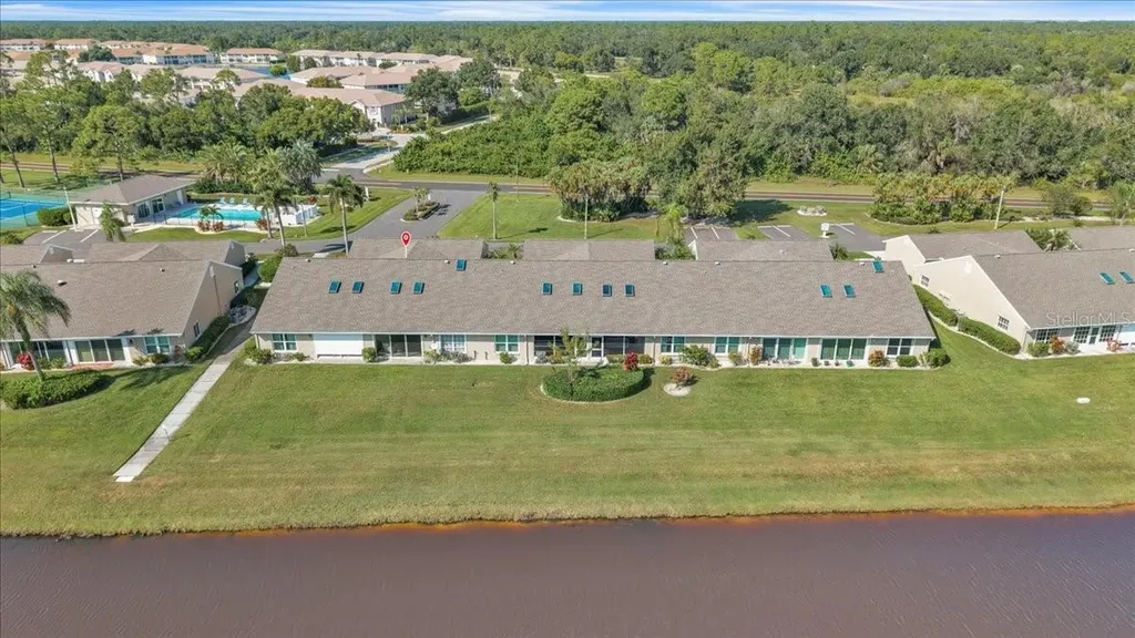 12221 SW Kingsway Circle Lake Suzy FL 34269