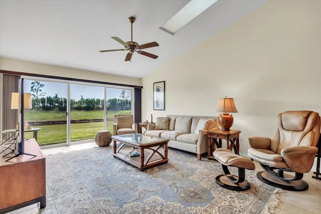 12221 SW Kingsway Circle Lake Suzy FL 34269