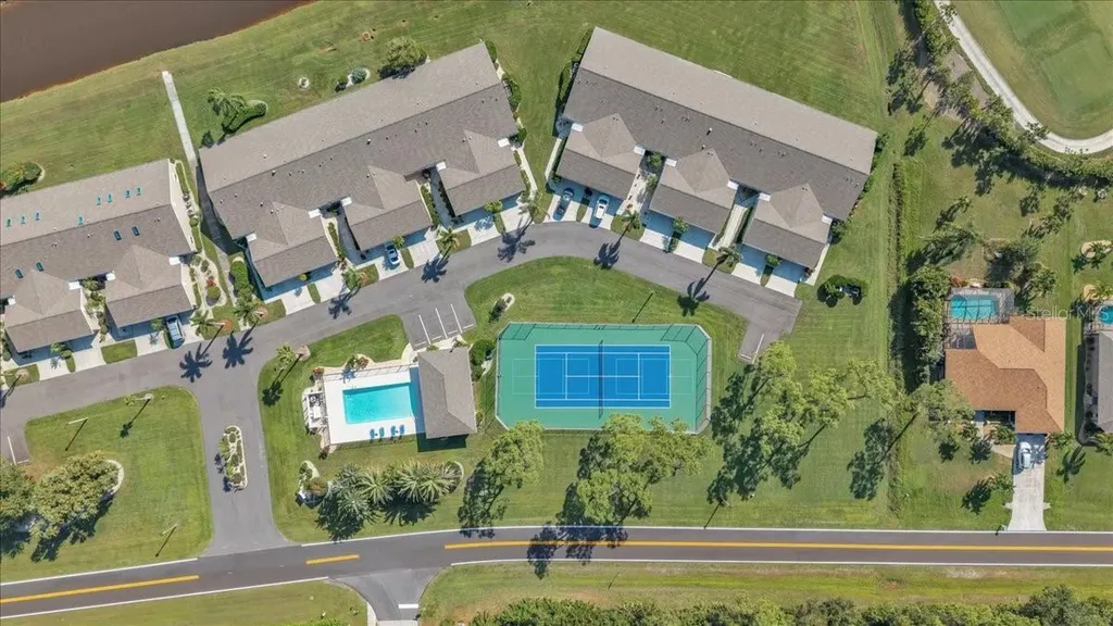 12221 SW Kingsway Circle Lake Suzy FL 34269