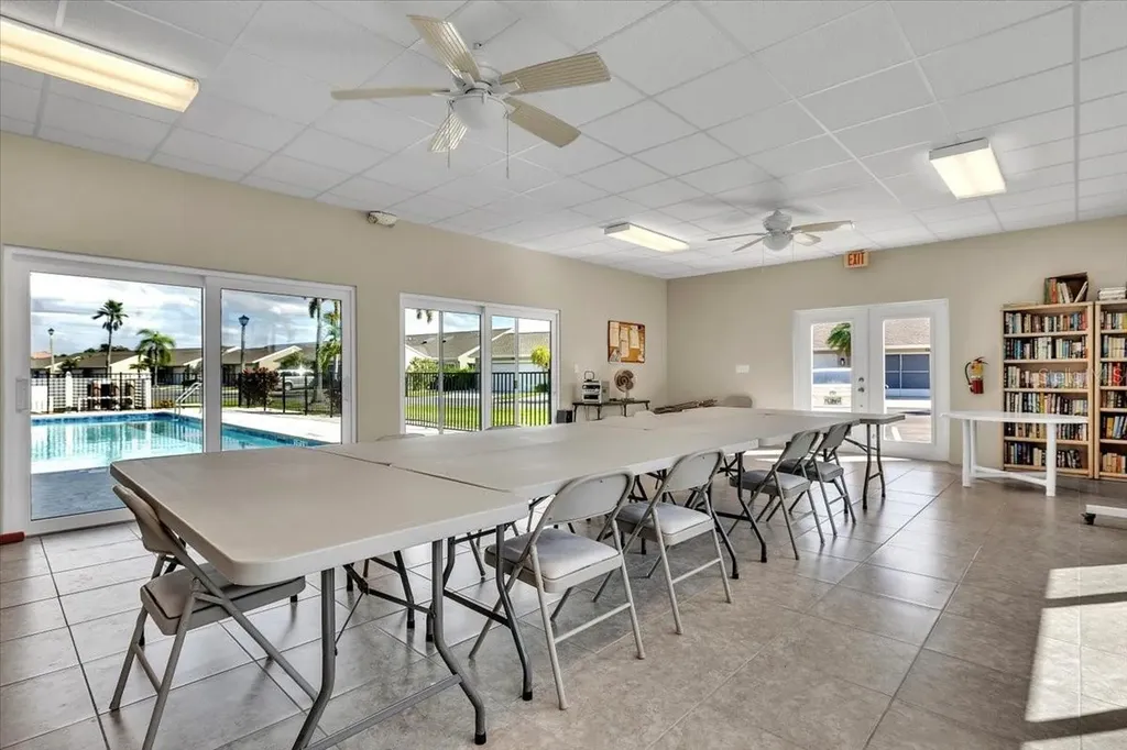 12221 SW Kingsway Circle Lake Suzy FL 34269