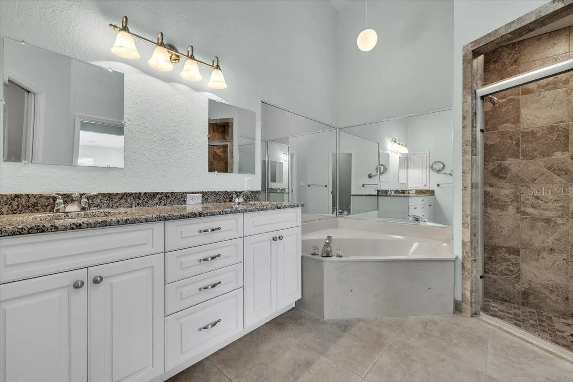 12221 SW Kingsway Circle Lake Suzy FL 34269