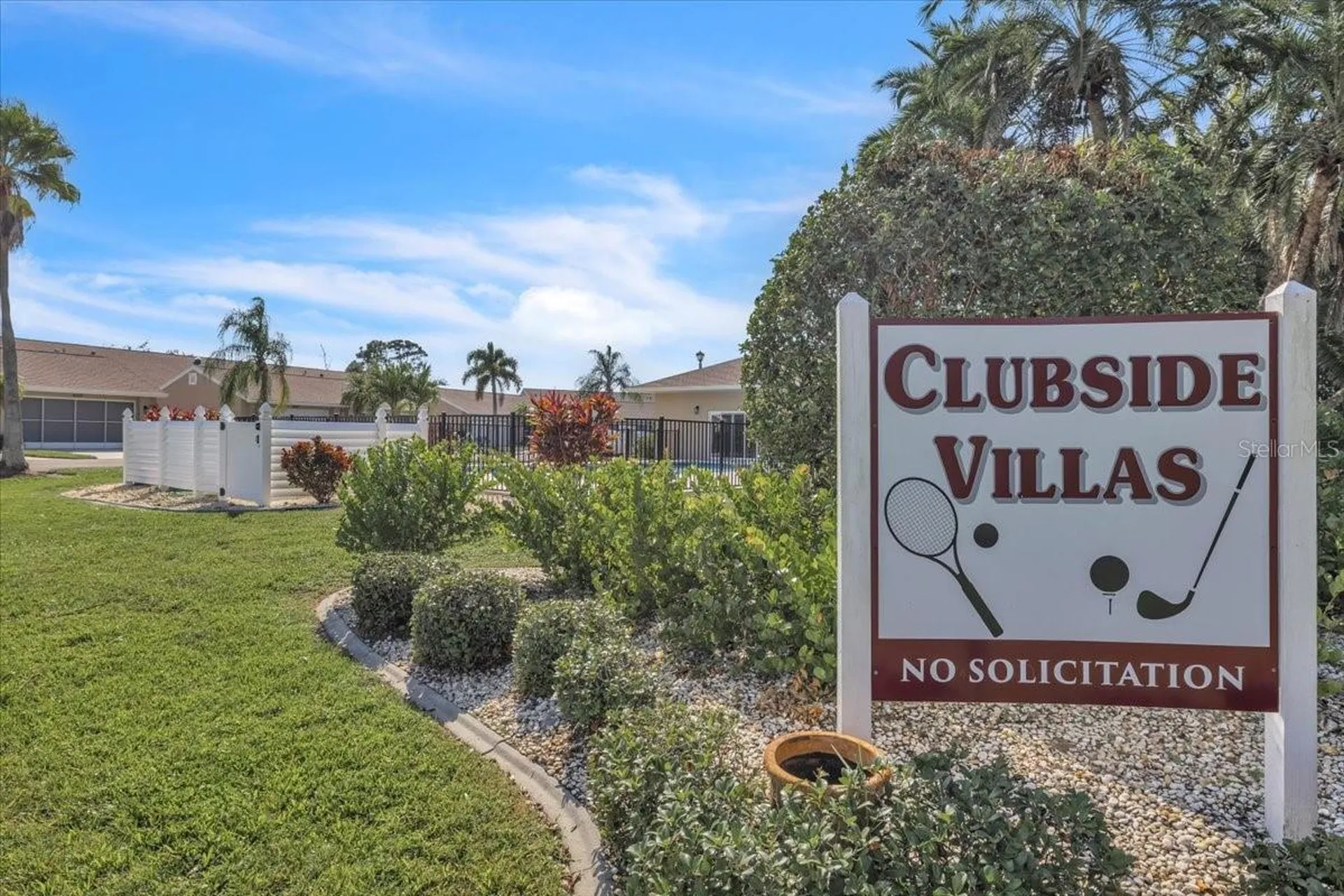 12221 SW Kingsway Circle Lake Suzy FL 34269