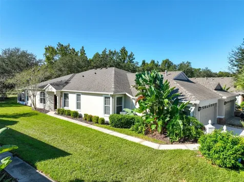 15731 Phoebepark Avenue Lithia FL 33547
