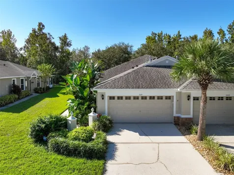 15731 Phoebepark Avenue Lithia FL 33547