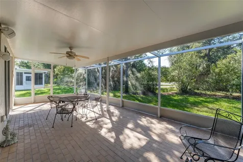 15731 Phoebepark Avenue Lithia FL 33547