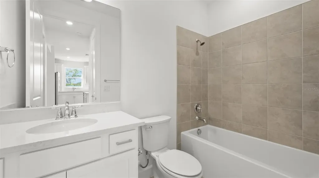 6828 Navelina Lane Nokomis FL 34275