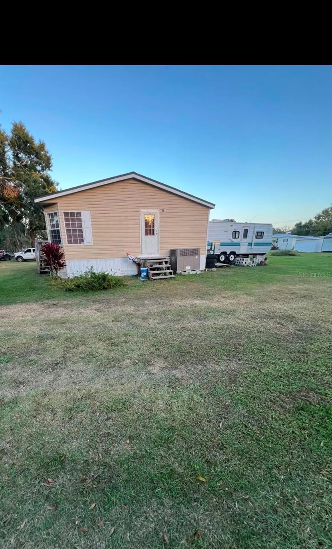 2820 Metro Drive Ruskin FL 33570