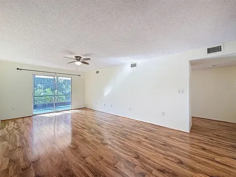 90 S Highland Avenue Tarpon Springs FL 34689