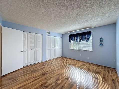 90 S Highland Avenue Tarpon Springs FL 34689